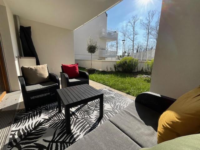 Cosygreen77 Modern Apartment With Garden And Parking Magny-le-Hongre Kültér fotó